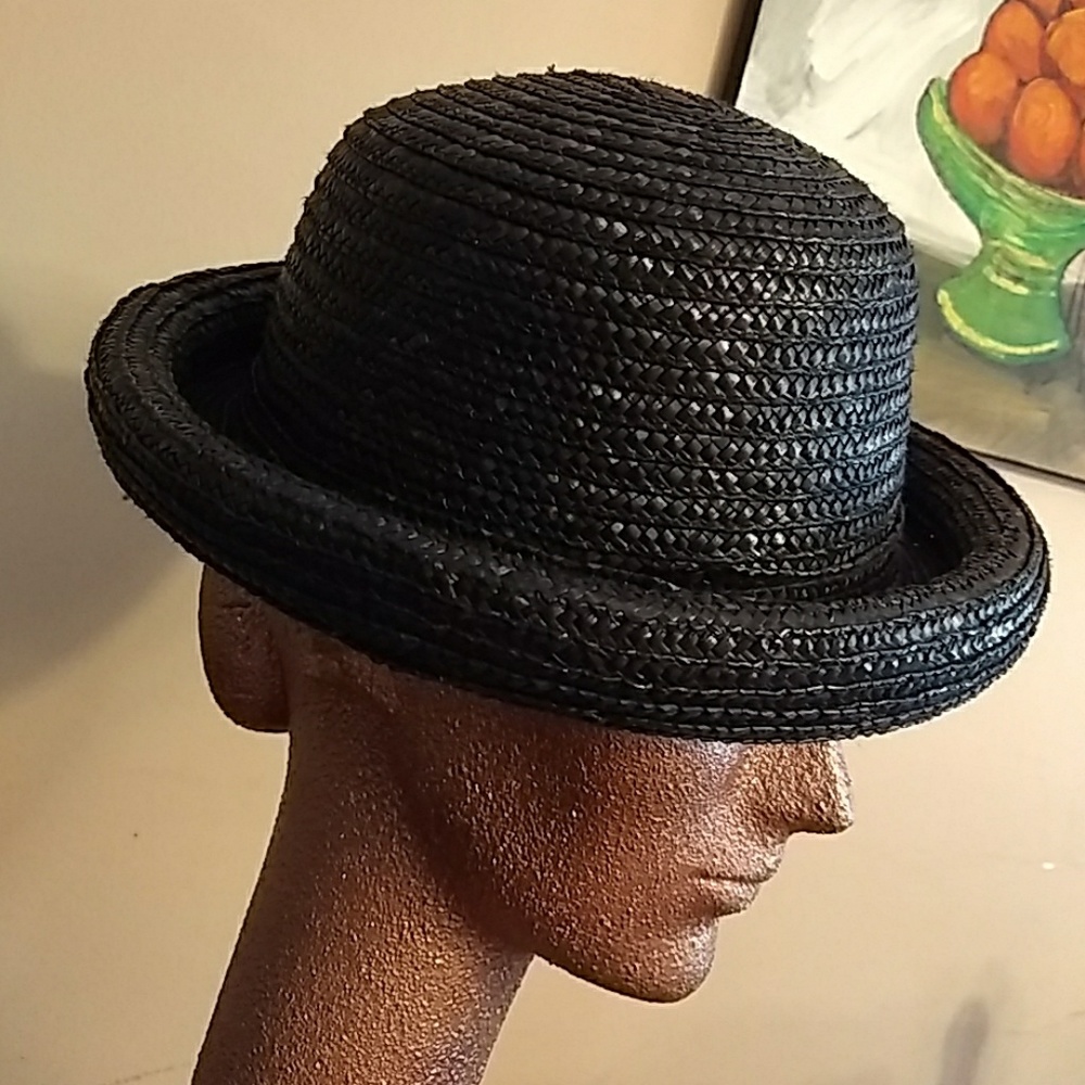 Black Ladies Hat